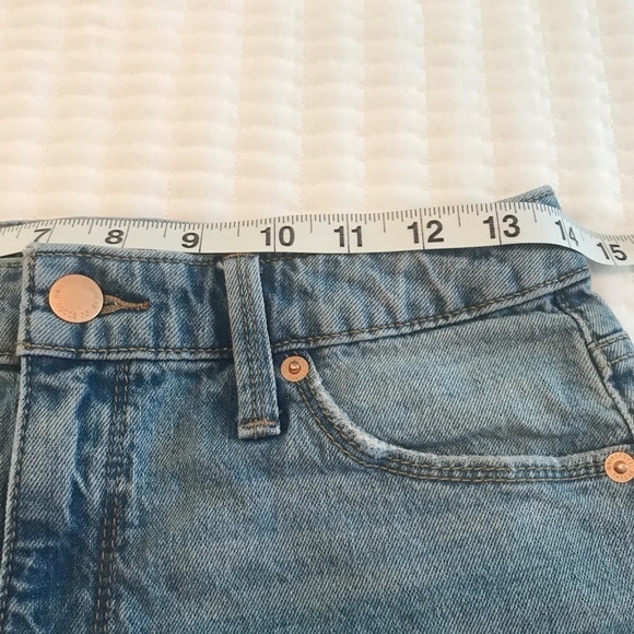 Universal Thread High Rise Shortie Denim Shorts - Picture 6 of 11